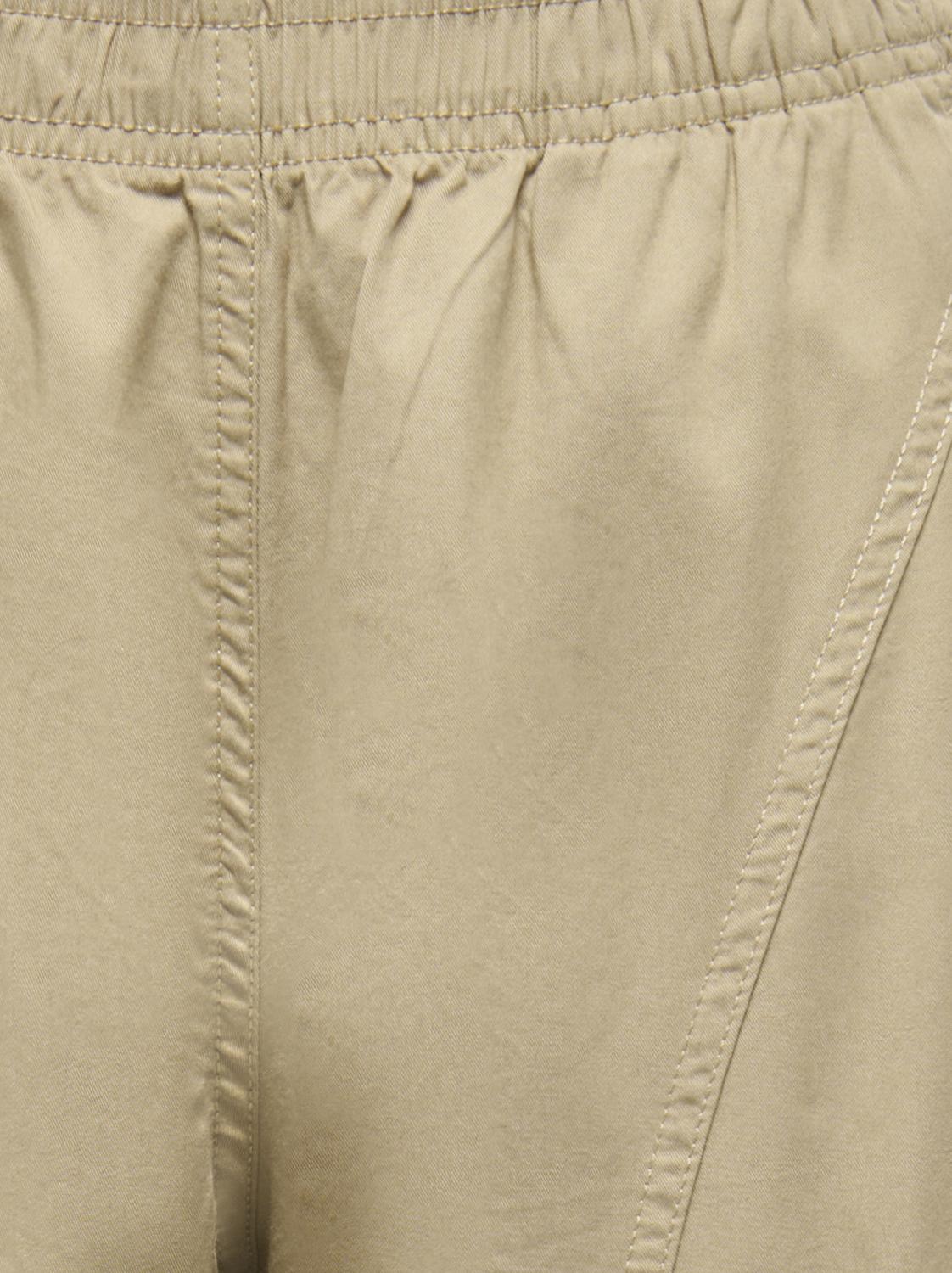 model_shot-detail